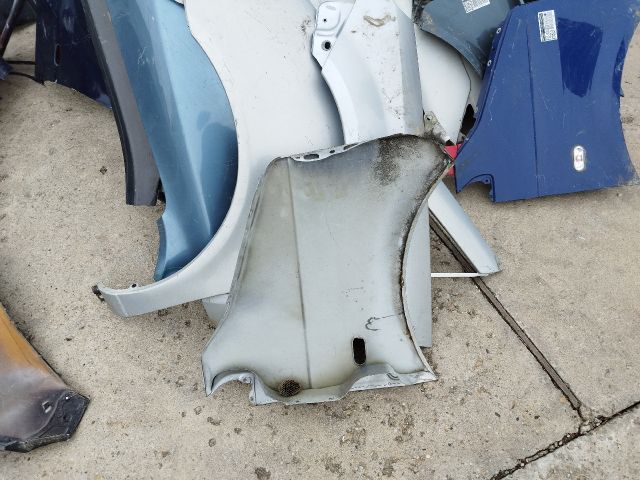 bontott VW TRANSPORTER Bal első Sárvédő