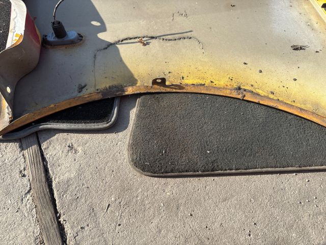 bontott VW TRANSPORTER Bal első Sárvédő