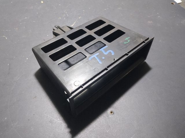 bontott VW TRANSPORTER Bal első Tároló Rekesz