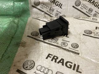 bontott VW TRANSPORTER Bal első Ülésfűtés Kapcsoló