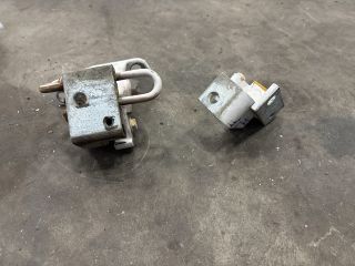 bontott VW TRANSPORTER Bal első Zsanér