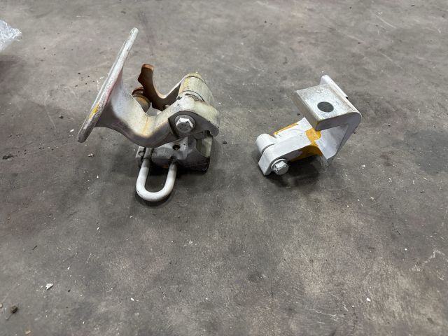 bontott VW TRANSPORTER Bal első Zsanér