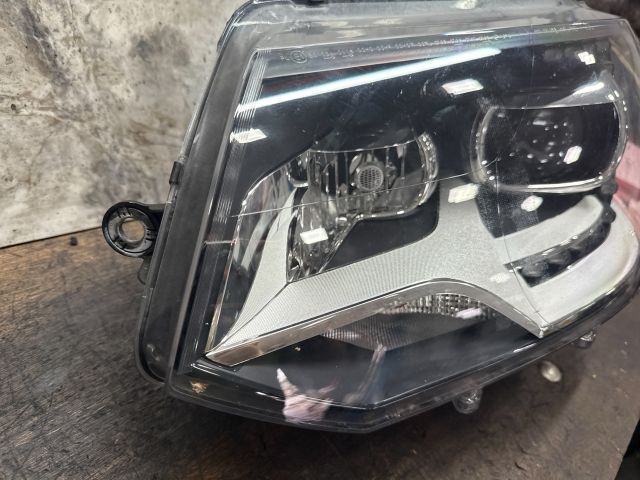 bontott VW TRANSPORTER Bal Fényszóró