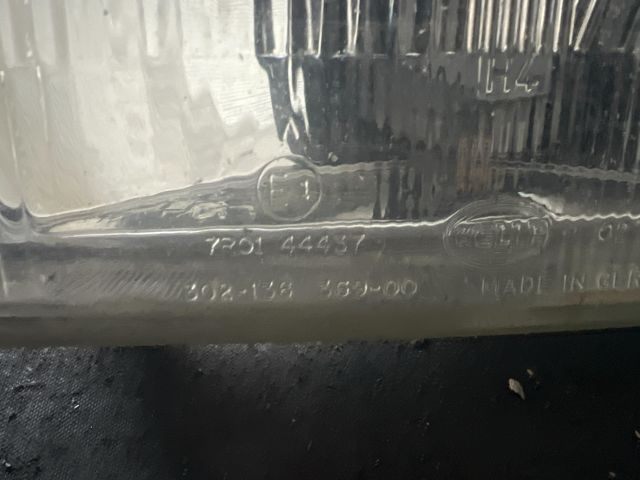 bontott VW TRANSPORTER Bal Fényszóró