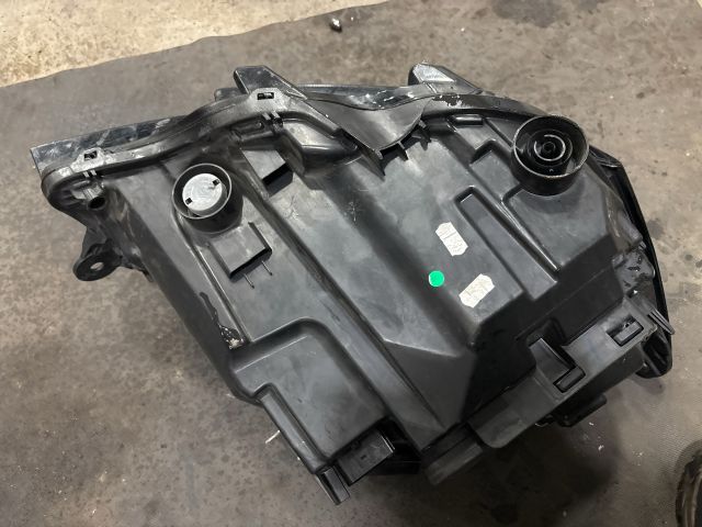 bontott VW TRANSPORTER Bal Fényszóró