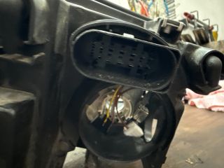 bontott VW TRANSPORTER Bal Fényszóró