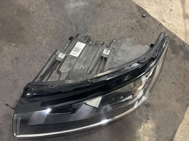 bontott VW TRANSPORTER Bal Fényszóró