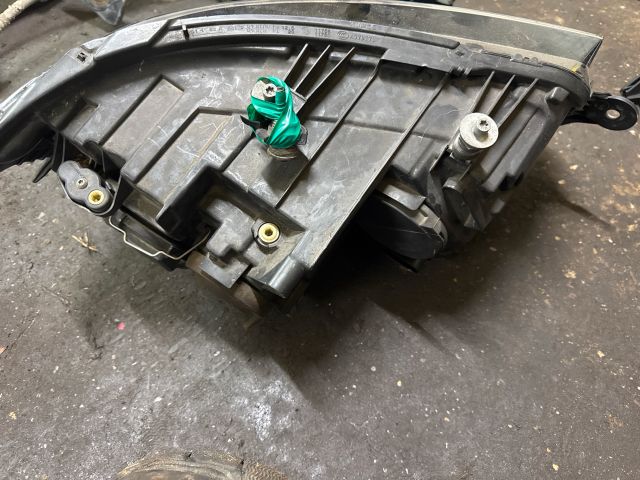 bontott VW TRANSPORTER Bal Fényszóró