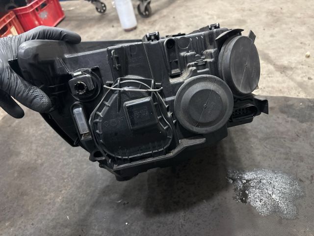 bontott VW TRANSPORTER Bal Fényszóró