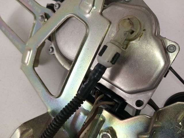 bontott VW TRANSPORTER Bal hátsó Ablaktörlő Motor