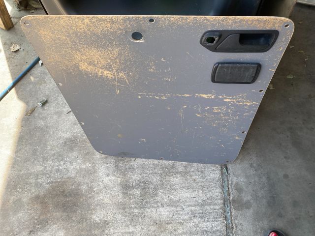 bontott VW TRANSPORTER Bal hátsó Ajtó Kárpit