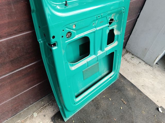 bontott VW TRANSPORTER Bal hátsó Ajtó (Részeivel)