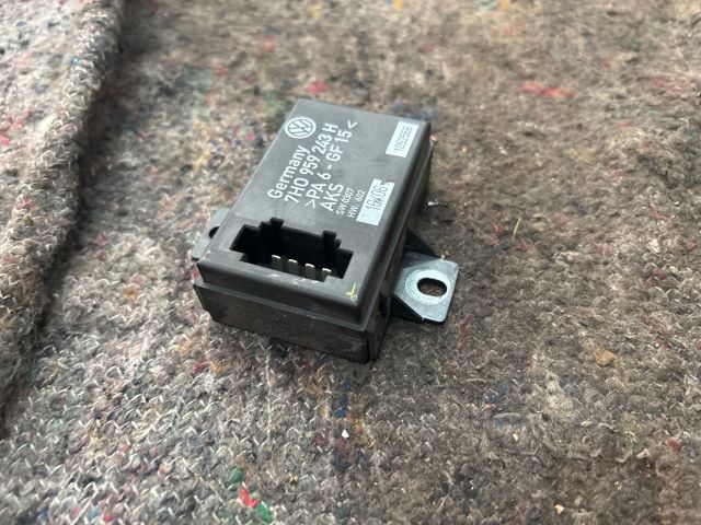 bontott VW TRANSPORTER Bal hátsó Ajtó Vezérlőegység