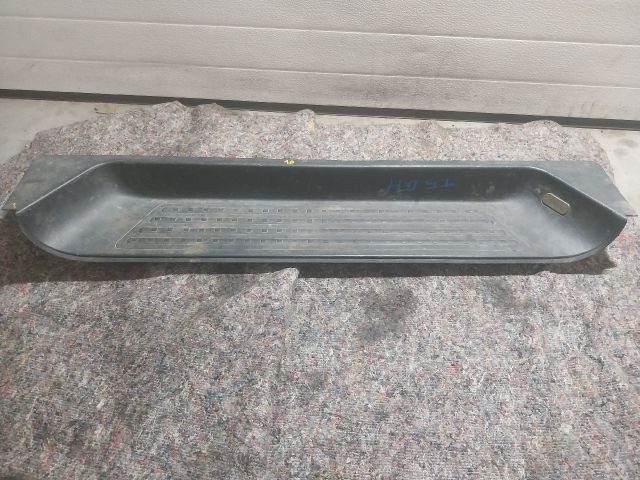 bontott VW TRANSPORTER Bal hátsó Belső Küszöb Burkolat