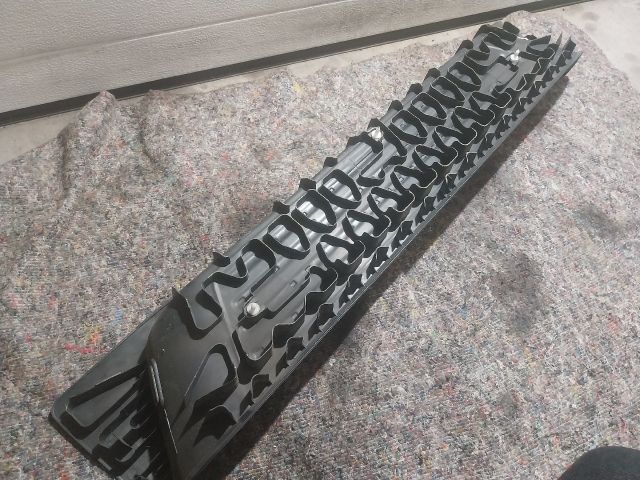 bontott VW TRANSPORTER Bal hátsó Belső Küszöb Burkolat