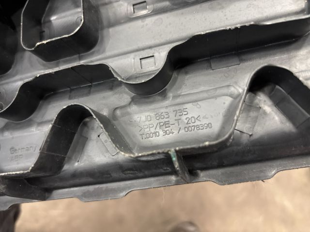 bontott VW TRANSPORTER Bal hátsó Belső Küszöb Burkolat