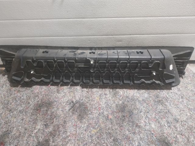 bontott VW TRANSPORTER Bal hátsó Belső Küszöb Burkolat