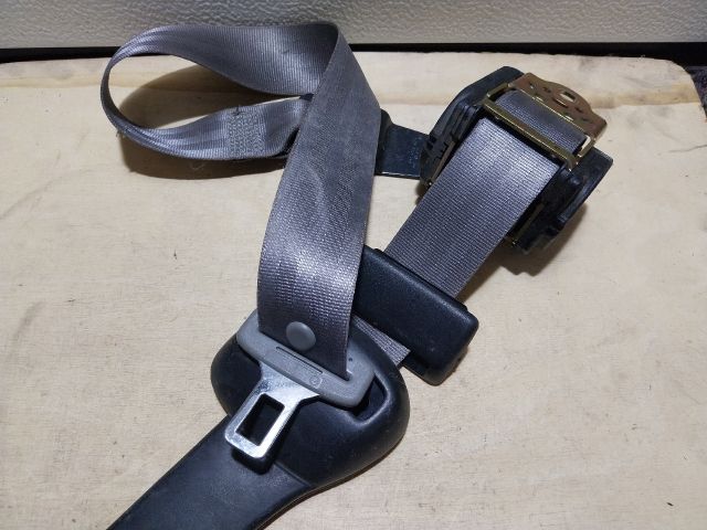 bontott VW TRANSPORTER Bal hátsó Biztonsági Öv Csat