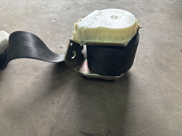 bontott VW TRANSPORTER Bal hátsó Biztonsági Öv