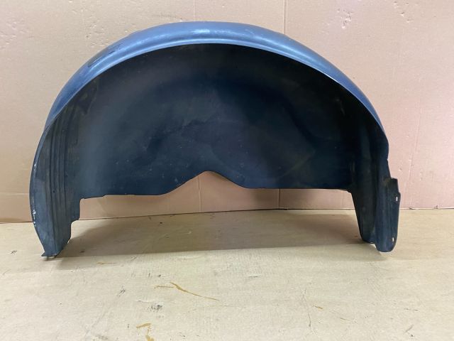 bontott VW TRANSPORTER Bal hátsó Dobbetét (Kerékjárati, Műanyag)