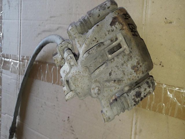 bontott VW TRANSPORTER Bal hátsó Féknyereg Munkahengerrel