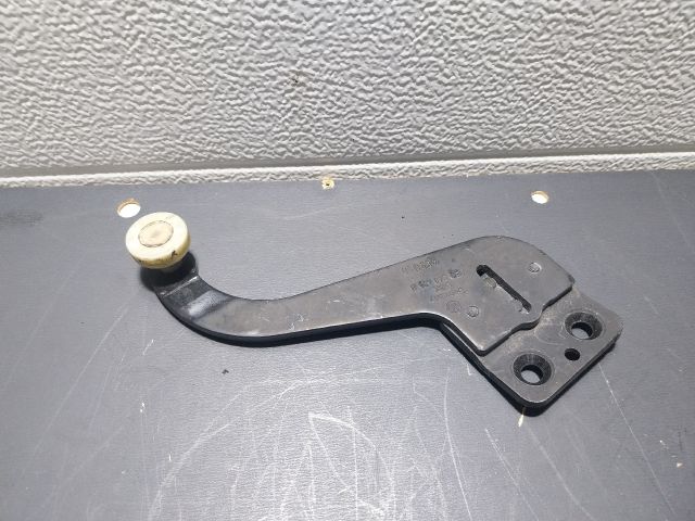 bontott VW TRANSPORTER Bal hátsó Felső Zsanér