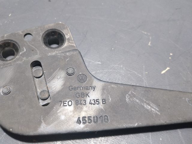 bontott VW TRANSPORTER Bal hátsó Felső Zsanér