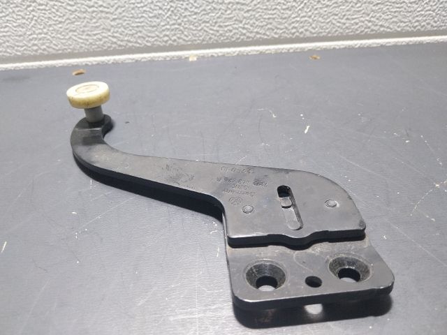 bontott VW TRANSPORTER Bal hátsó Felső Zsanér