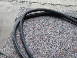 bontott VW TRANSPORTER Bal hátsó Gumikéder