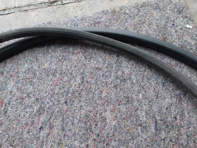 bontott VW TRANSPORTER Bal hátsó Gumikéder