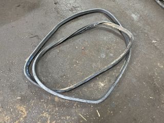 bontott VW TRANSPORTER Bal hátsó Gumikéder