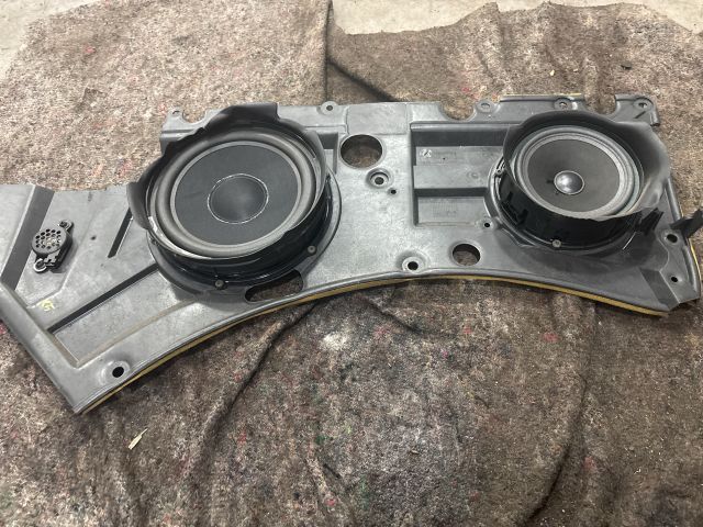 bontott VW TRANSPORTER Bal hátsó Hangszóró