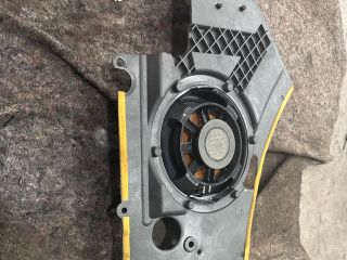 bontott VW TRANSPORTER Bal hátsó Hangszóró