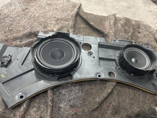 bontott VW TRANSPORTER Bal hátsó Hangszóró