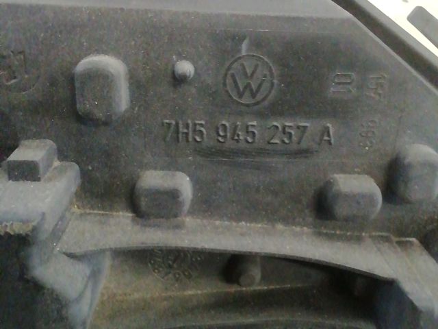 bontott VW TRANSPORTER Bal Hátsó Lámpa Foglalat