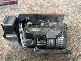 bontott VW TRANSPORTER Bal Hátsó Lámpa