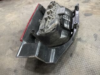 bontott VW TRANSPORTER Bal Hátsó Lámpa