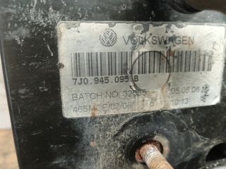 bontott VW TRANSPORTER Bal Hátsó Lámpa