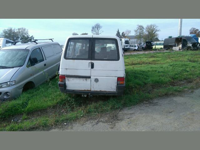 bontott VW TRANSPORTER Bal Hátsó Lámpa