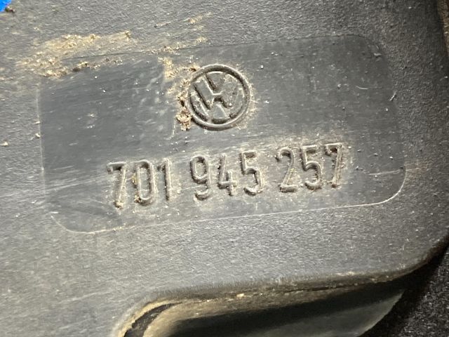 bontott VW TRANSPORTER Bal Hátsó Lámpa