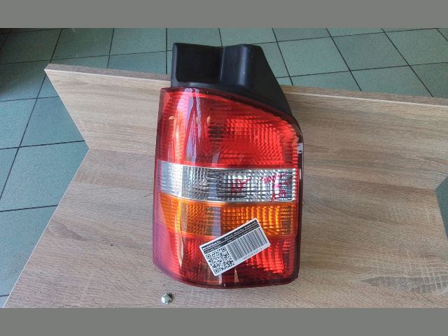 bontott VW TRANSPORTER Bal Hátsó Lámpa