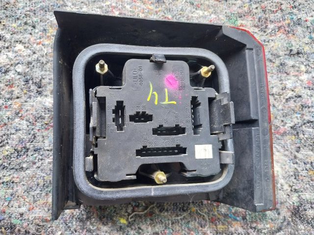 bontott VW TRANSPORTER Bal Hátsó Lámpa