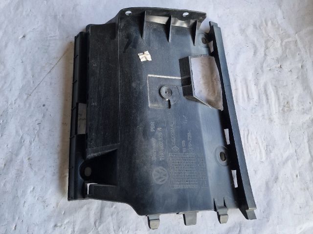 bontott VW TRANSPORTER Bal hátsó Lökhárító Sarok (Műanyag)