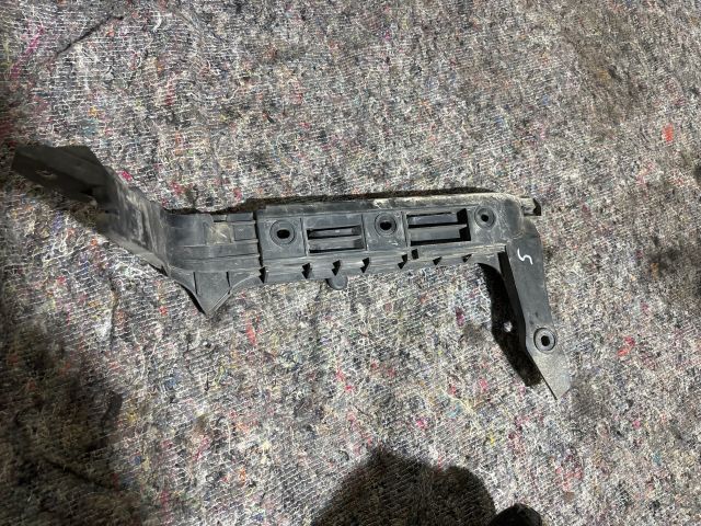 bontott VW TRANSPORTER Bal hátsó Oldal Lökhárító Tartó (Műanyag)