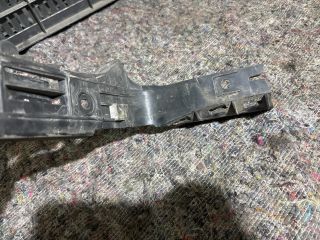 bontott VW TRANSPORTER Bal hátsó Oldal Lökhárító Tartó (Műanyag)