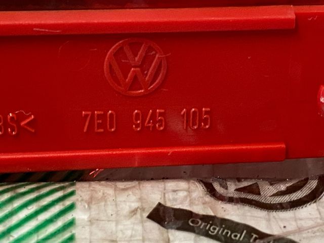 bontott VW TRANSPORTER Bal hátsó Prizma