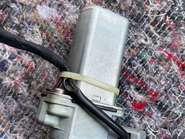 bontott VW TRANSPORTER Bal hátsó Tolóajtó Mozgató Motor