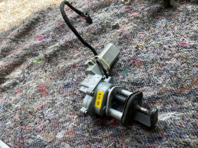 bontott VW TRANSPORTER Bal hátsó Tolóajtó Mozgató Motor