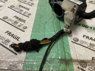 bontott VW TRANSPORTER Bal Kormánykapcsoló Irányjelző (Tempomatos)