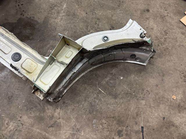 bontott VW TRANSPORTER Bal Küszöb